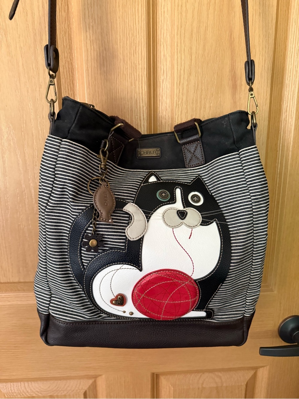Chala Black White & Red Cat Shoulder Bag